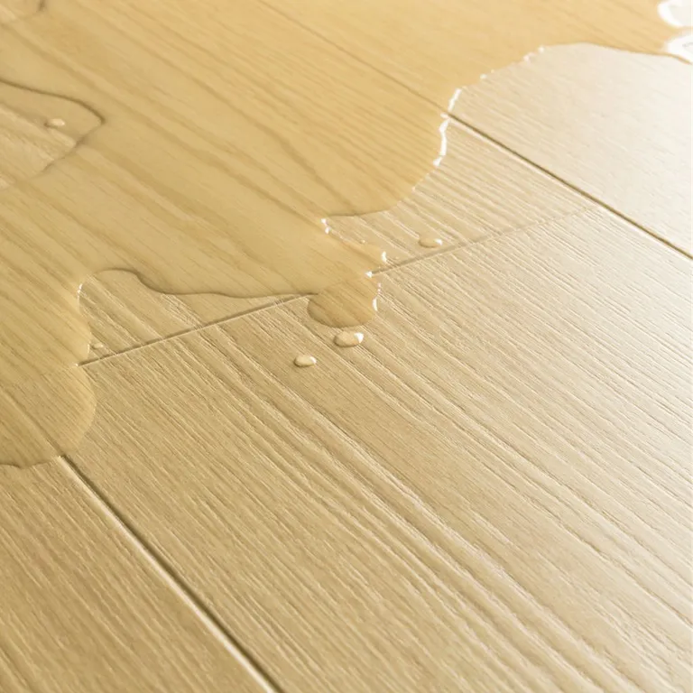 Tarima Laminada Roble Duna QUICK STEP | AC4 | Instalación Flotante en Click | Resistencia Agua