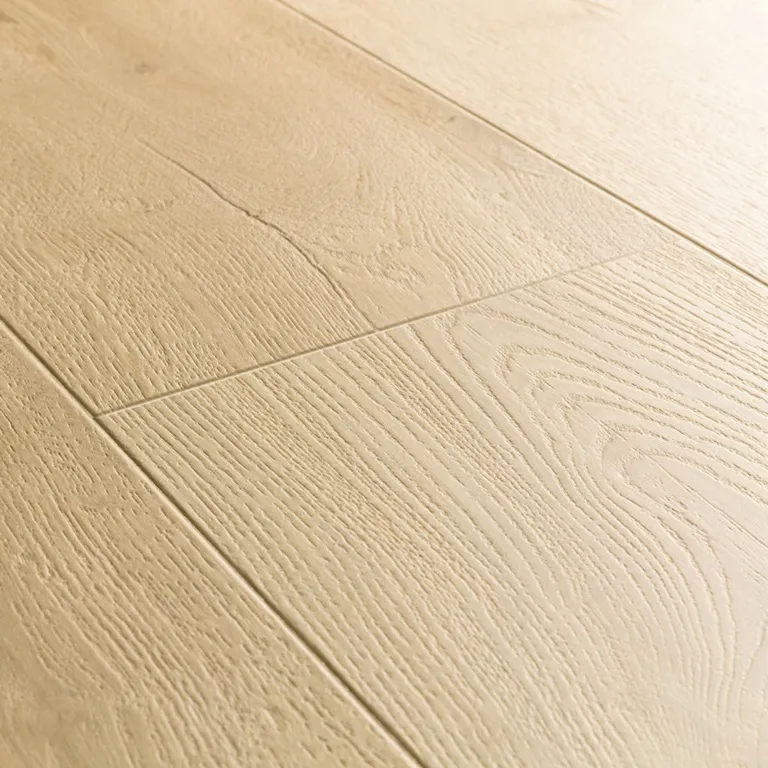 Tarima Laminada Roble Algodón QUICK STEP | AC4 | Instalación Flotante en Click | Resistencia Agua