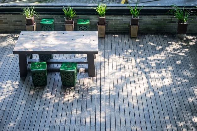 5 ideas para decorar tu terraza o balcón (y que valga para todo el año)