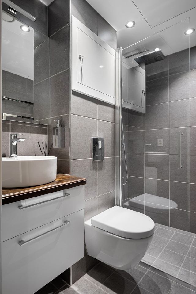 Ideas para baños pequeños y funcionales